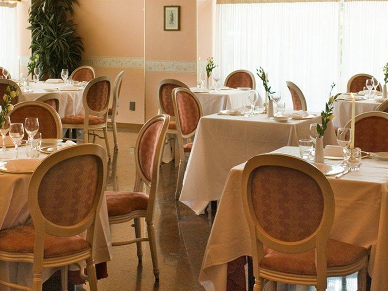Hotell Starhotels Cristallo Palace